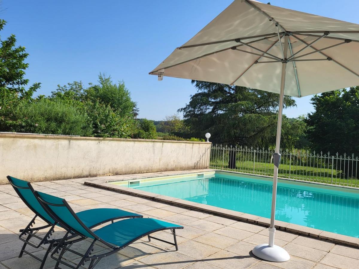 Le Clos Des Figuiers - 3 Gites De Caractere Duravel Exterior photo